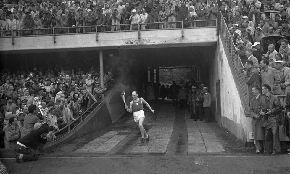 Biografie Paavo Nurmi THE FLYING FINN